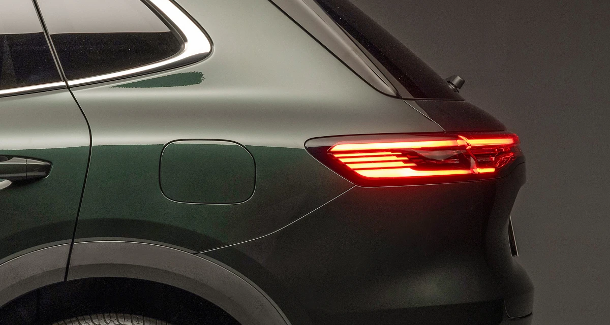 EX5 EM-i — Lanternas Traseiras em LED